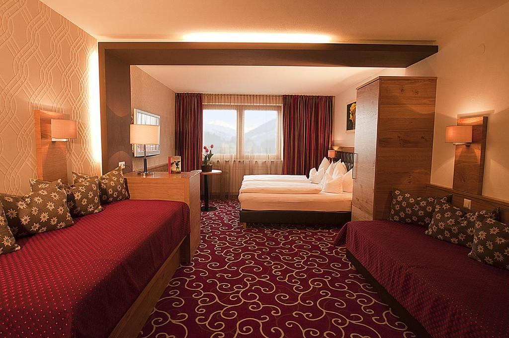 Hotel Rettenberg Kolsass Ruang foto